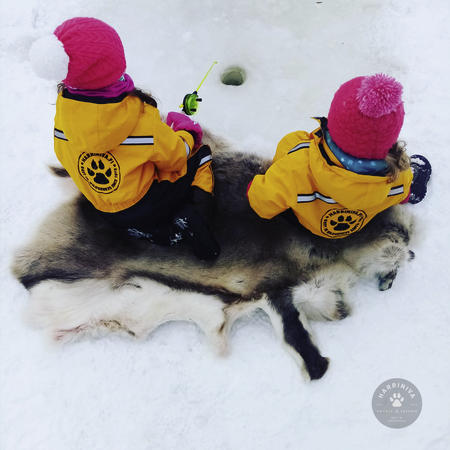  Ob Sie das Anglerglück treffen wird? (c) Harriniva