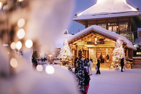 Hier ist der Weihnachtsmann Zuhause (c) Visit Rovaniemi (Rovaniemi Tourism & Marketing Ltd.