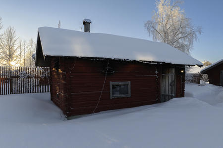 Rauchsauna im Schnee (c) Loimu Resort
