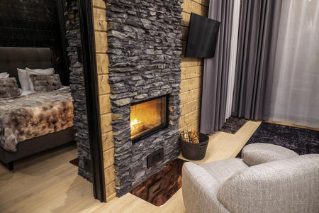 Kamin, Panorama-Lodge