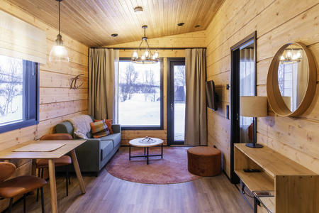 Wohnbereich der Deluxe-Villen am Fluss 