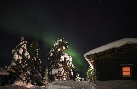 Polarlicht über dem Fell Center Kiilopää