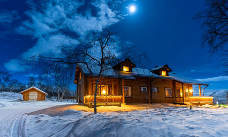 Arktische Ferienhäuser in Kilpisjärvi