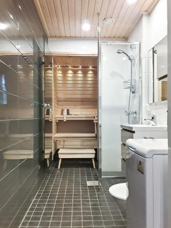 Badezimmer mit Sauna im Ferienappartment (Beispielfoto)