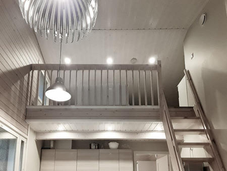 Treppe nach oben im Ferienappartment (Beispielfoto)