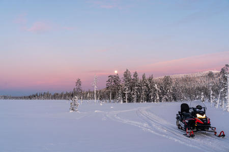 Mit dem Motorschlitten in Iso-Syöte (c) viel-unterwegs.de