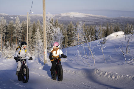 Unterwegs mit dem Fatbike im Koli Nationalpark (c) Kolin Matkailu Oy