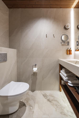 Badezimmer, Deluxe-Doppelzimmer