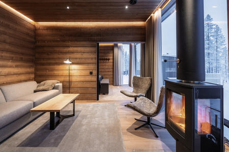 Wohnbereich mit Kamin, Deluxe-Suite