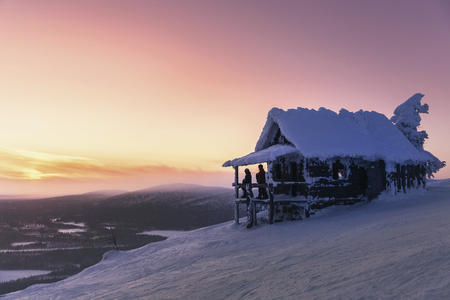Die berühmte Hütte vom Weihnachtsmann am Levitunturi (c) Visit Levi