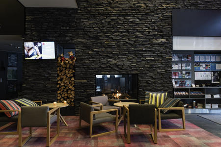 Die Lobby des Sokos Hotel Levi